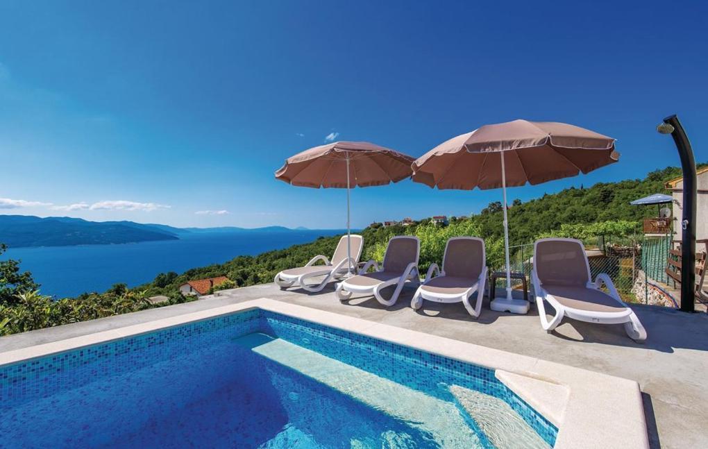 Apartments Franelli Brseč 외부 사진